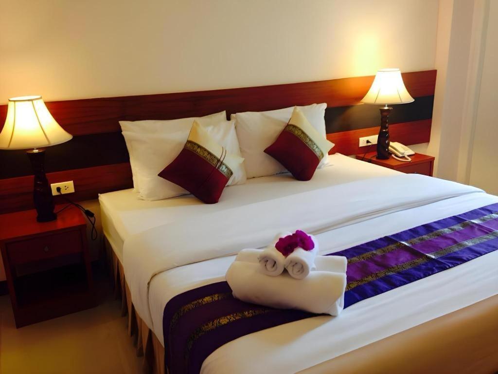 Sirimathani Hotel Лей Экстерьер фото