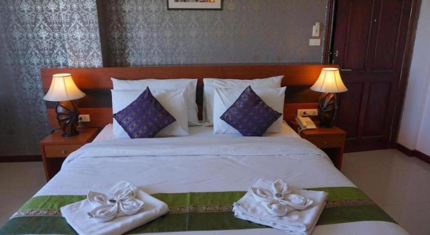Sirimathani Hotel Лей Экстерьер фото