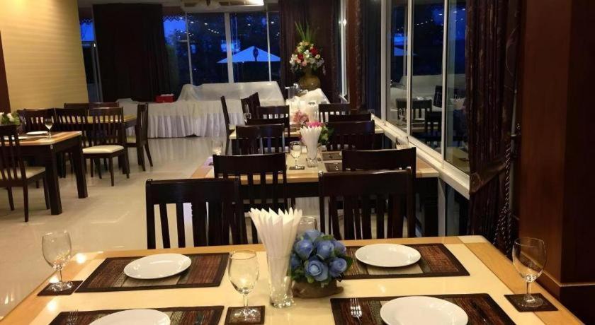 Sirimathani Hotel Лей Экстерьер фото