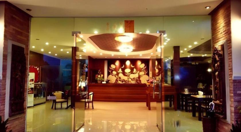 Sirimathani Hotel Лей Экстерьер фото